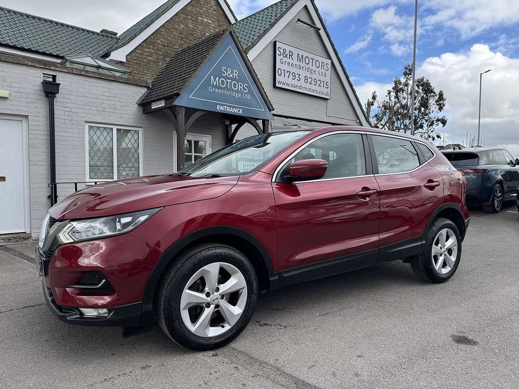 Nissan Qashqai Dci Acenta Premium Red