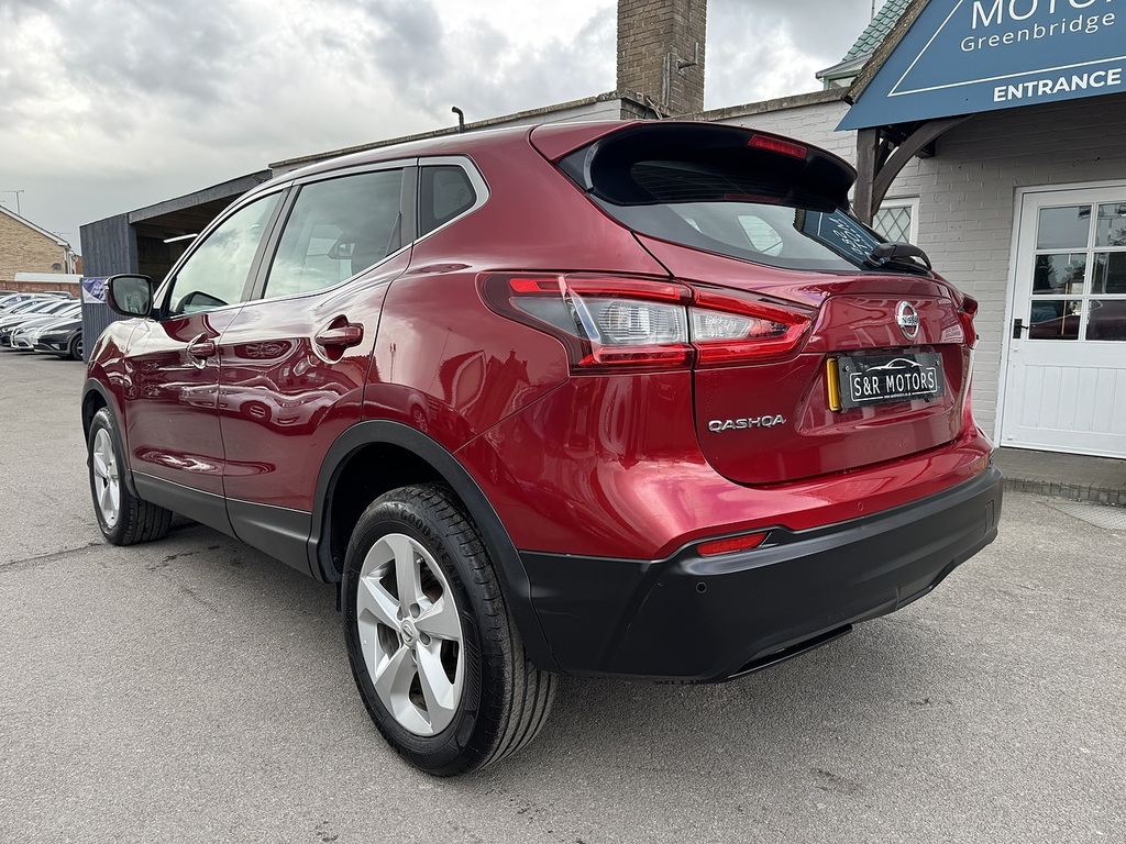Nissan Qashqai Dci Acenta Premium DP69ORS Red #6