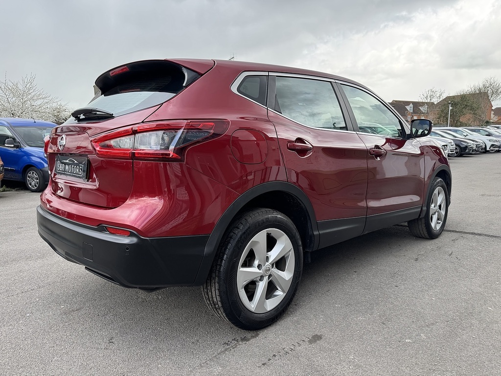 Nissan Qashqai Dci Acenta Premium DP69ORS Red #4