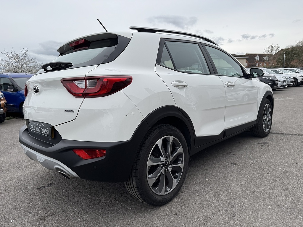 Kia Stonic Crdi 2 RJ67XNS White #4