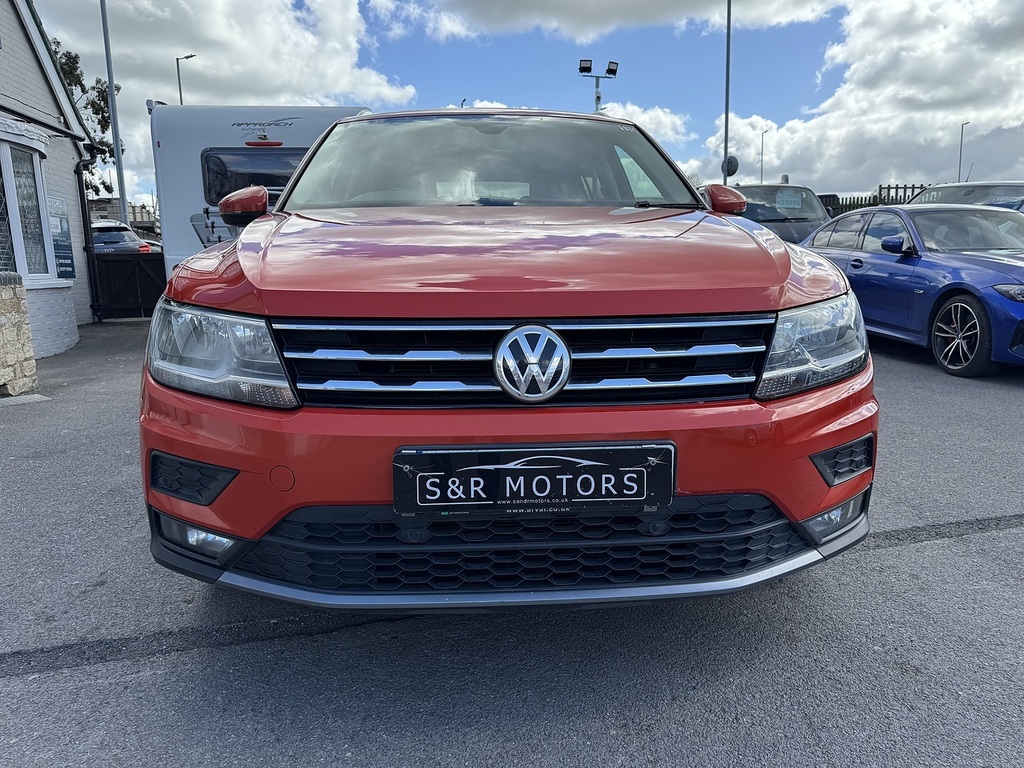 Volkswagen Tiguan Allspace Tsi Evo Se Nav Orange #4
