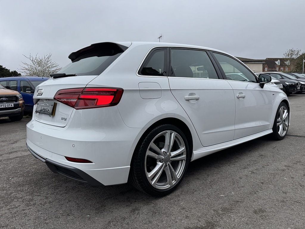 Audi A3 Tfsi S Line White #4