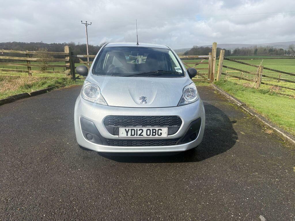 Peugeot 107 1.0 12V Access Euro 5 Silver #2