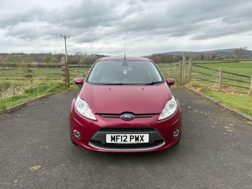 Ford Fiesta 1.4 Titanium MF12PWX Red #2