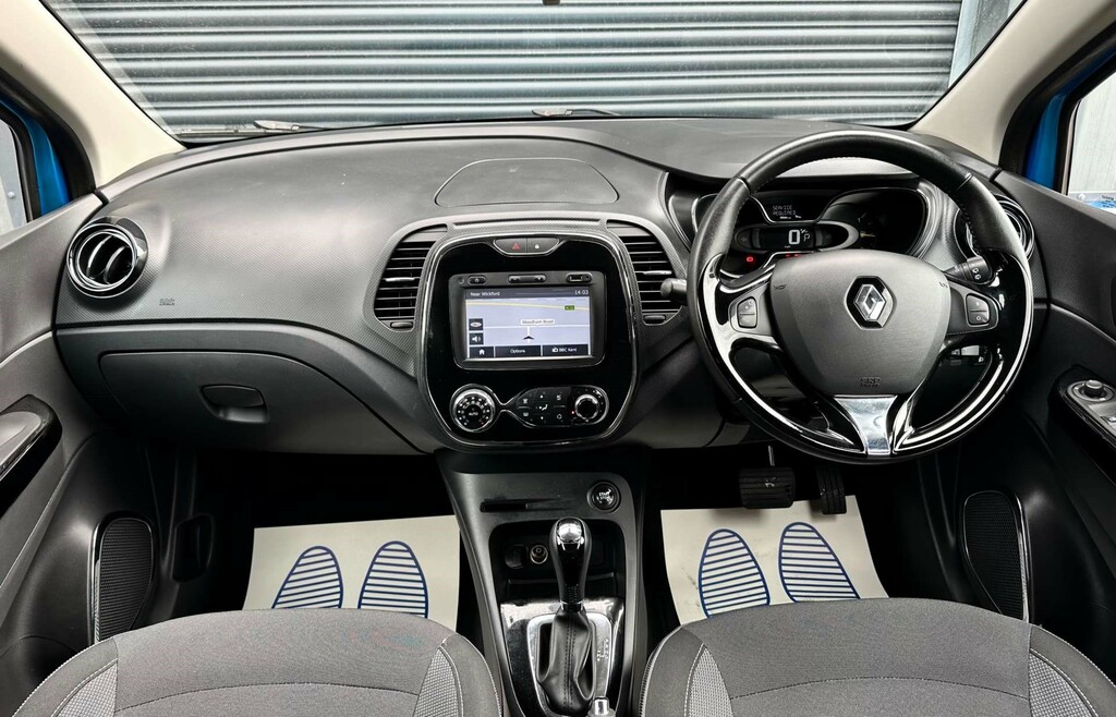 Renault Captur Dynamique S Medianav Dci HV15OMR #3