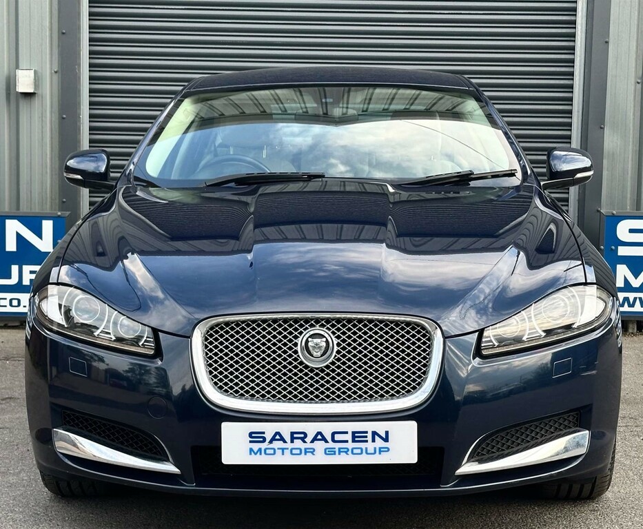 Jaguar XF Luxury D LV61TFE #2
