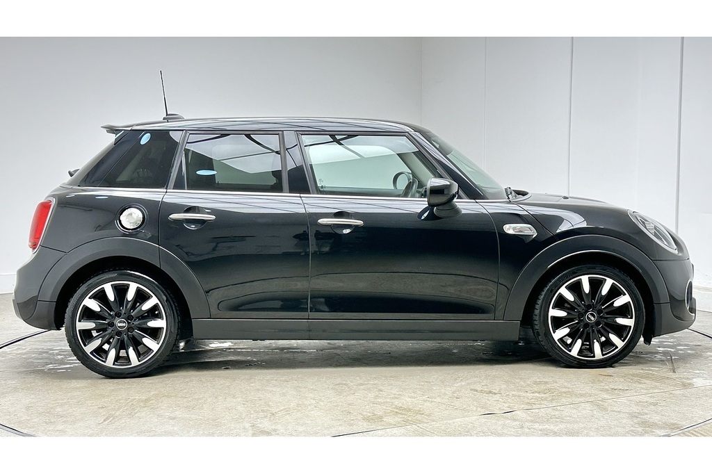 Mini Hatch Cooper S Exclusive YX21JZL Black #4