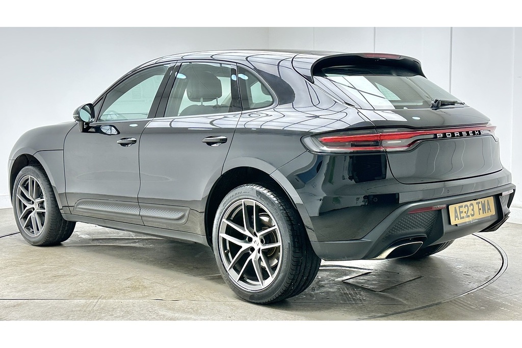 Porsche Macan T AE23TWA Black #5