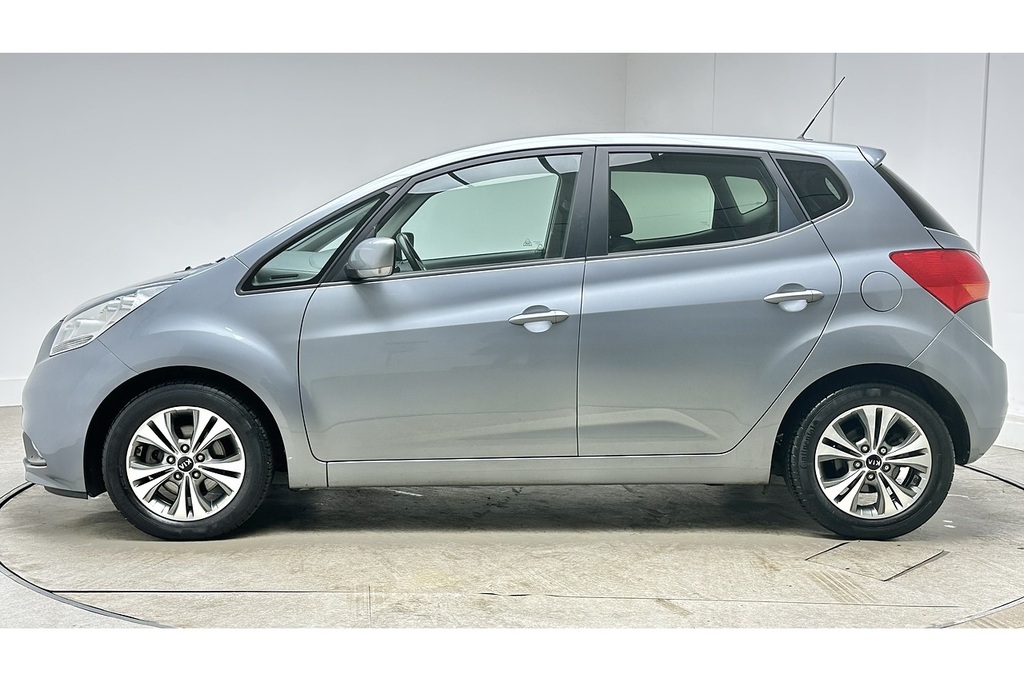 Kia Venga 3 Silver #6