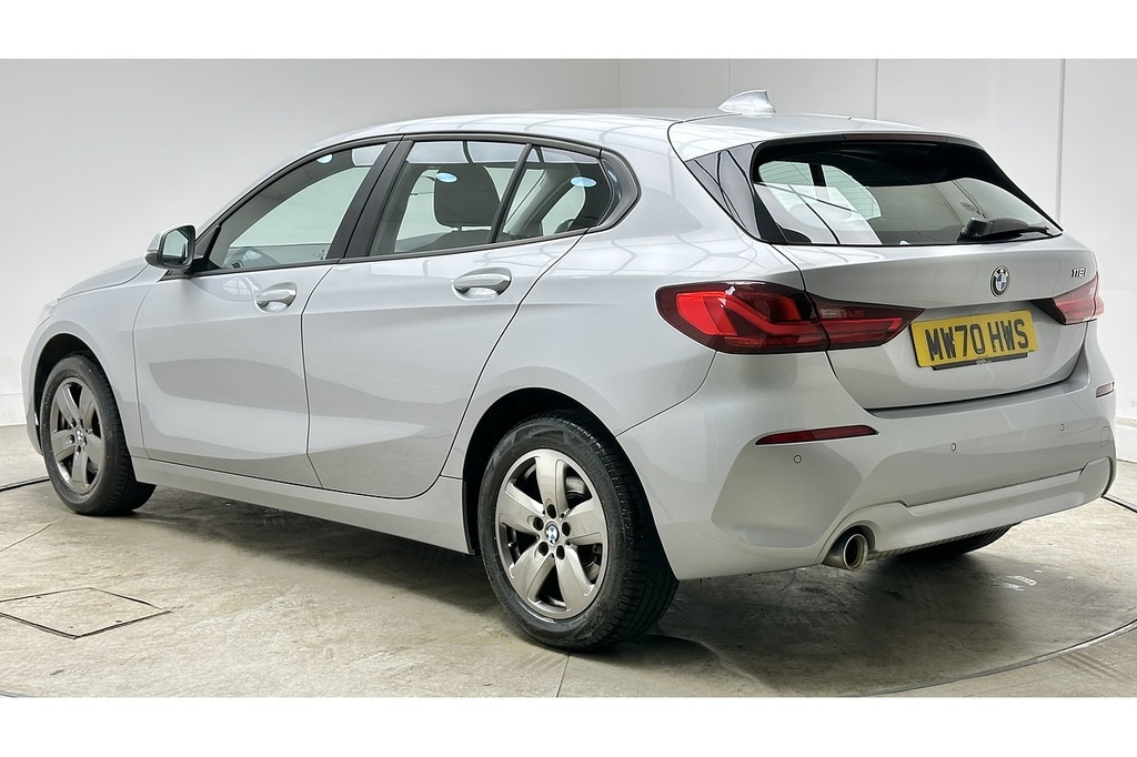 BMW 1 Series 118I Se MW70HWS Silver #5