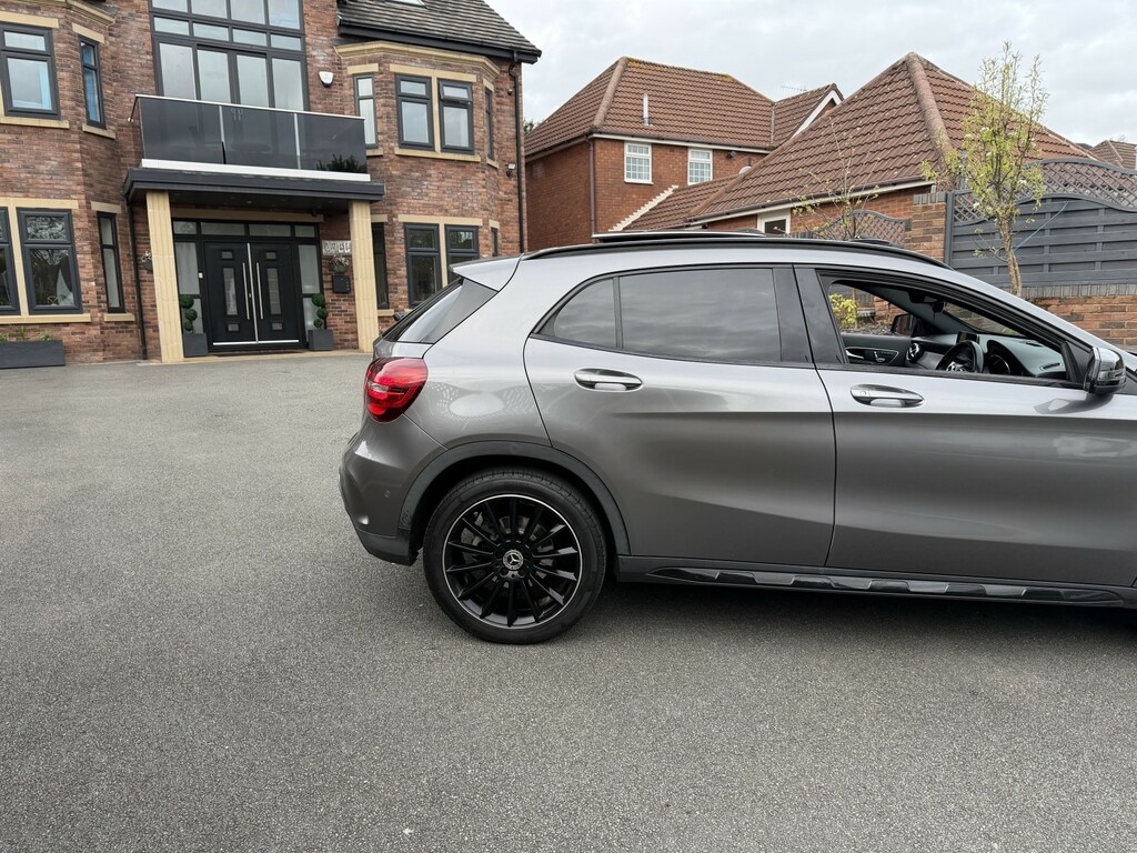 Mercedes-Benz GLA Class Suv 2.1 Gla220d Amg Line 201818 EX18OUB Grey #6