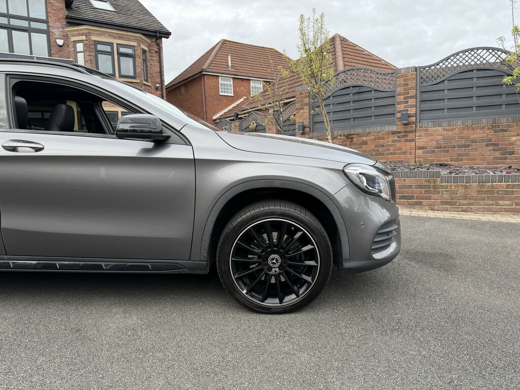 Mercedes-Benz GLA Class Suv 2.1 Gla220d Amg Line 201818 EX18OUB Grey #5