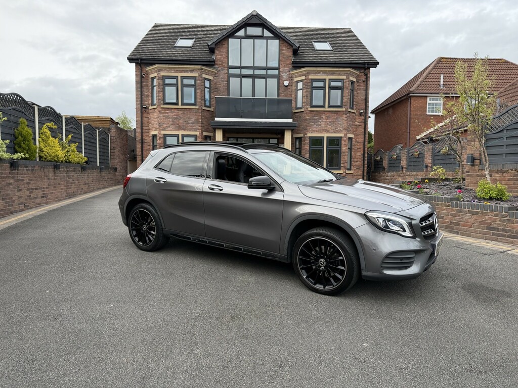 Mercedes-Benz GLA Class Suv 2.1 Gla220d Amg Line 201818 EX18OUB Grey #3