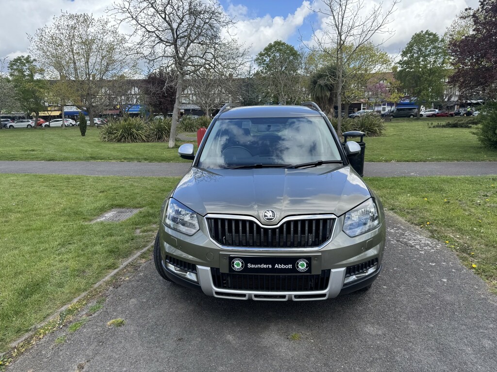 Skoda Yeti Suv 1.2 Tsi Se 201515 HJ15XYU Green #2