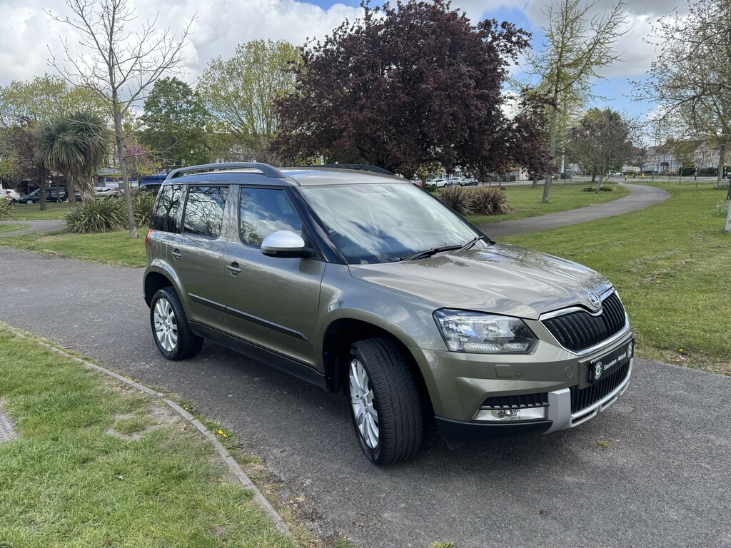 Skoda Yeti Suv 1.2 Tsi Se 201515 Green