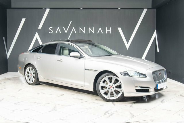 Jaguar XJ 2017 3.0D V6 Portfolio Saloon Euro Gold