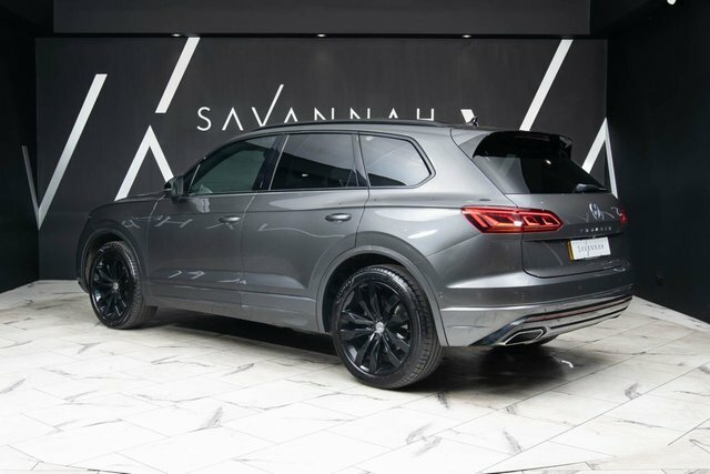 Volkswagen Touareg 2020 3.0 Tdi V6 Black Edition Suv Tiptr Black #6