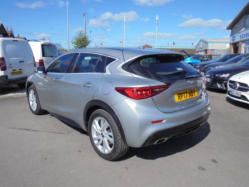 Infiniti Q30 1.5D Premium Tech In-touch Nav - 2017 17 RF17NBY Silver #3