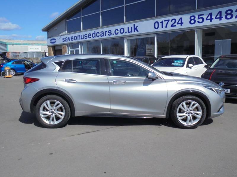 Infiniti Q30 1.5D Premium Tech In-touch Nav - 2017 17 RF17NBY Silver #4