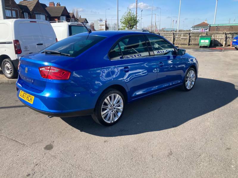 Seat Toledo 1.0 Tsi 110 Xcellence - 2017 67 GJ67HCH Blue #2