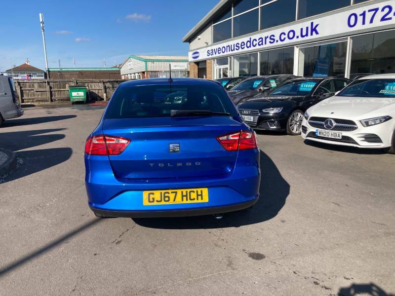 Seat Toledo 1.0 Tsi 110 Xcellence - 2017 67 GJ67HCH Blue #4
