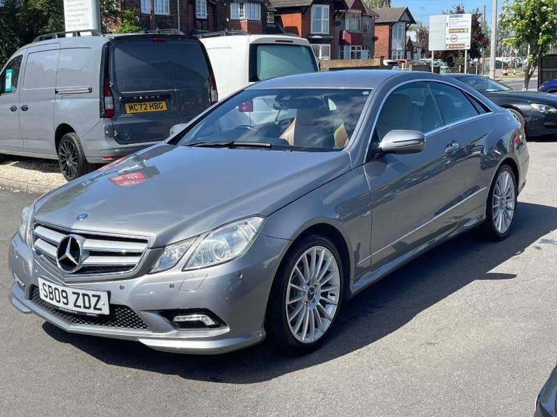 Mercedes-Benz E Class Coupe - 2009 09 SB09ZDZ Silver #3