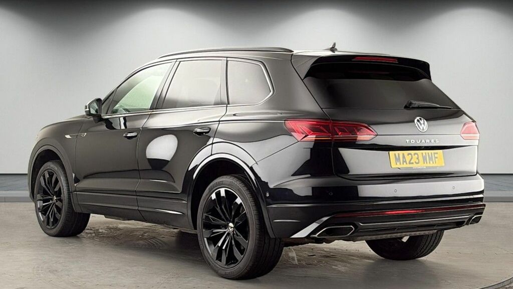 Volkswagen Touareg 3.0 Tdi V6 Black Edition Suv Tiptronic MA23WMF Black #2