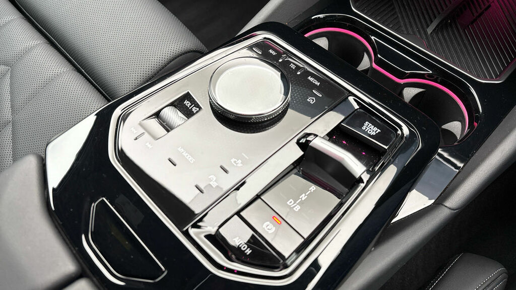 BMW i5 M60 83.9Kwh Saloon Xdrive 601 P Grey #6