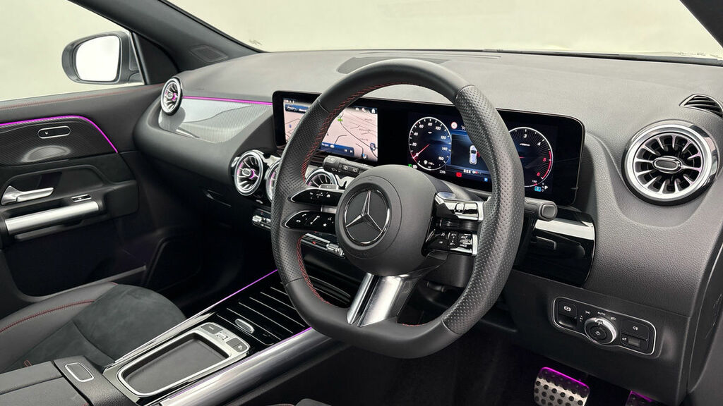 Mercedes-Benz GLA Class 2.0 Gla220d Amg Line Executive Suv 8G Grey #5