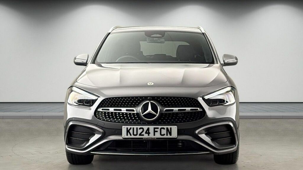 Mercedes-Benz GLA Class 2.0 Gla220d Amg Line Executive Suv 8G Grey #3