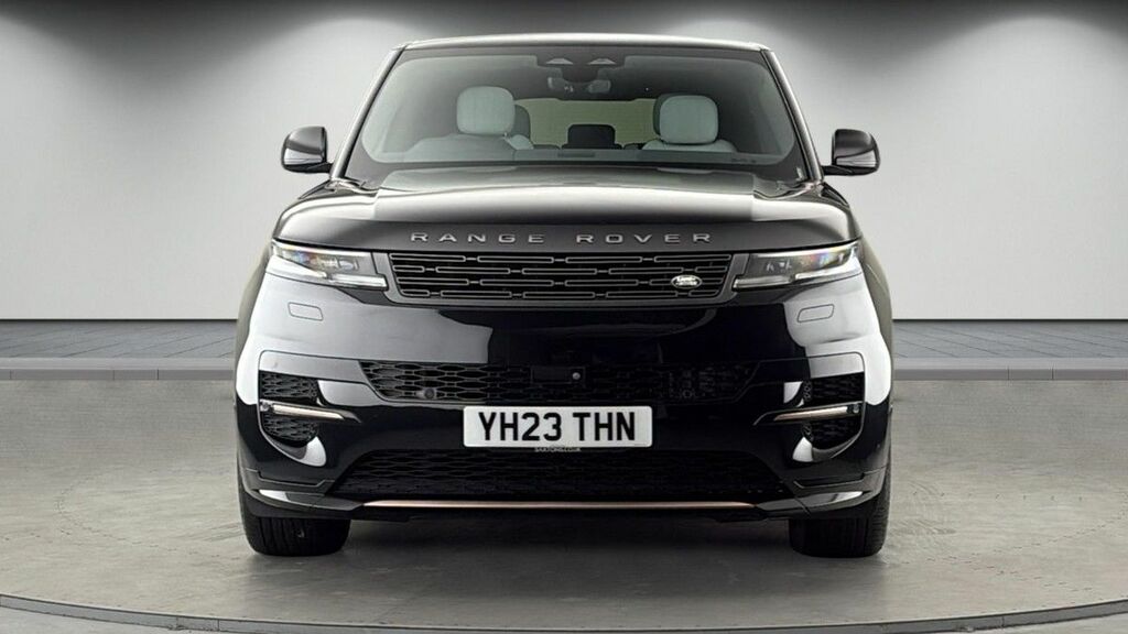 Land Rover Range Rover Sport 3.0 P440e 38.2Kwh Dynamic Se Suv Plug-i YH23THN Black #3