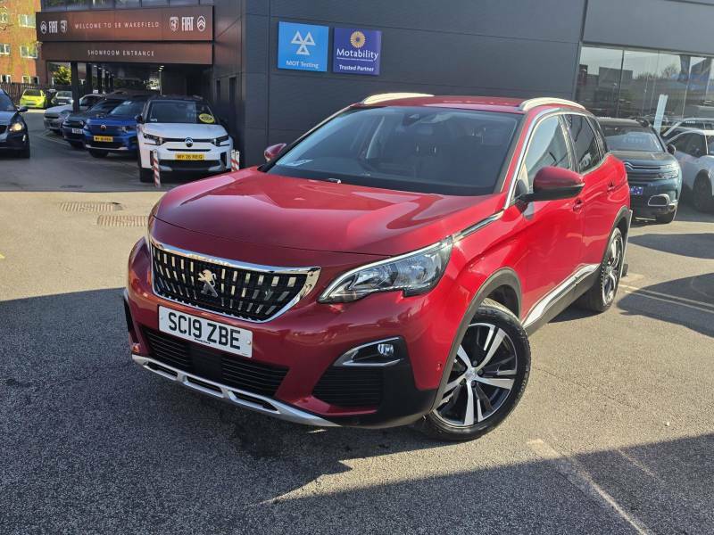 Peugeot 3008 1.2 Puretech Allure Eat8 - 2019 19 SC19ZBE Red #2