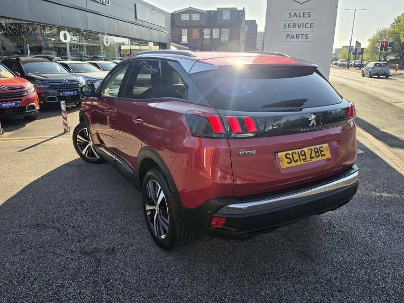 Peugeot 3008 1.2 Puretech Allure Eat8 - 2019 19 SC19ZBE Red #3