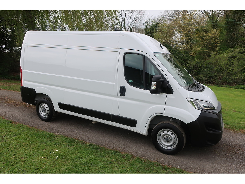 Fiat Ducato 2.2 Multijetiii 35 Business Pro Panel Van Dies White #3