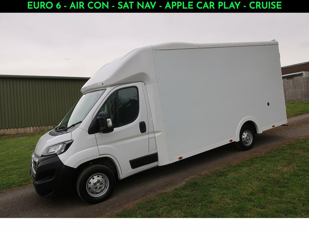 Peugeot Boxer 2.2 Bluehdi 335 Professional Premium L3 Low Load White