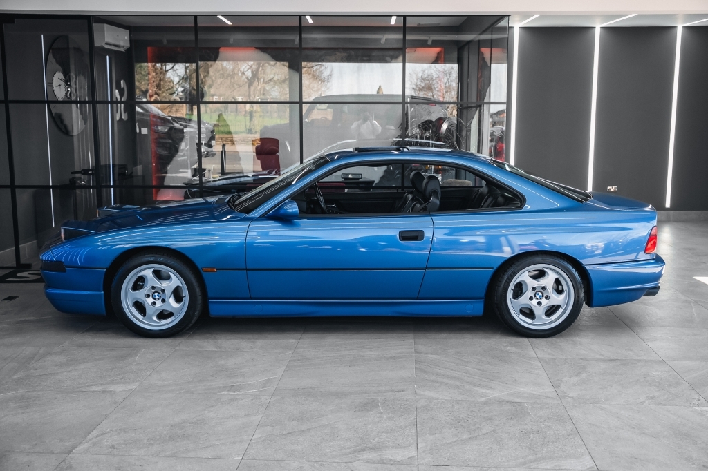BMW 8 Series Red #65