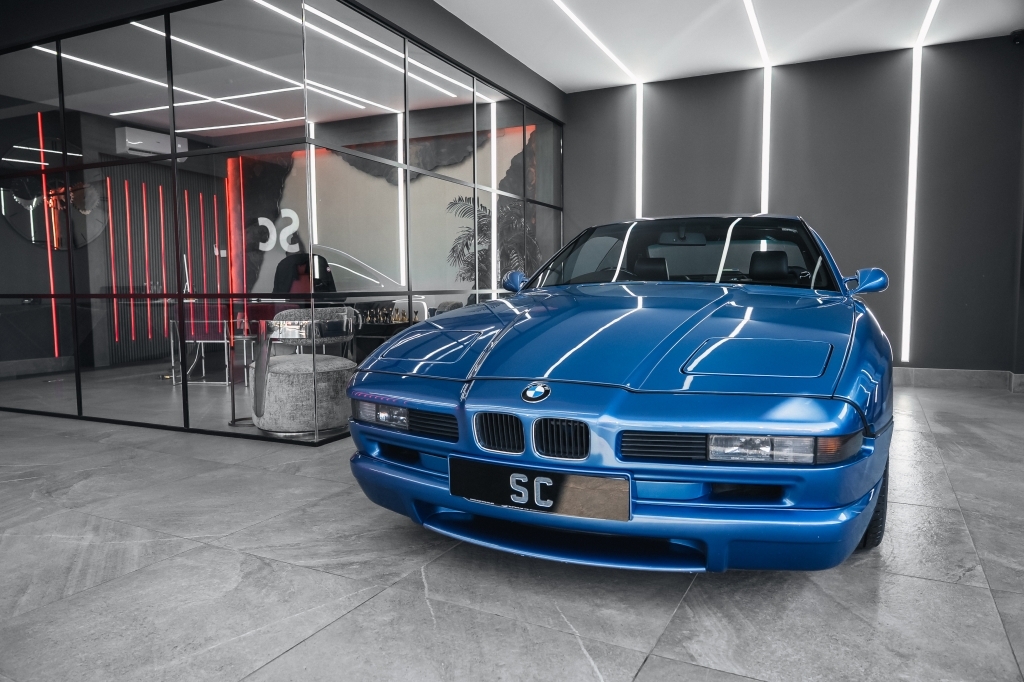 BMW 8 Series Red #9