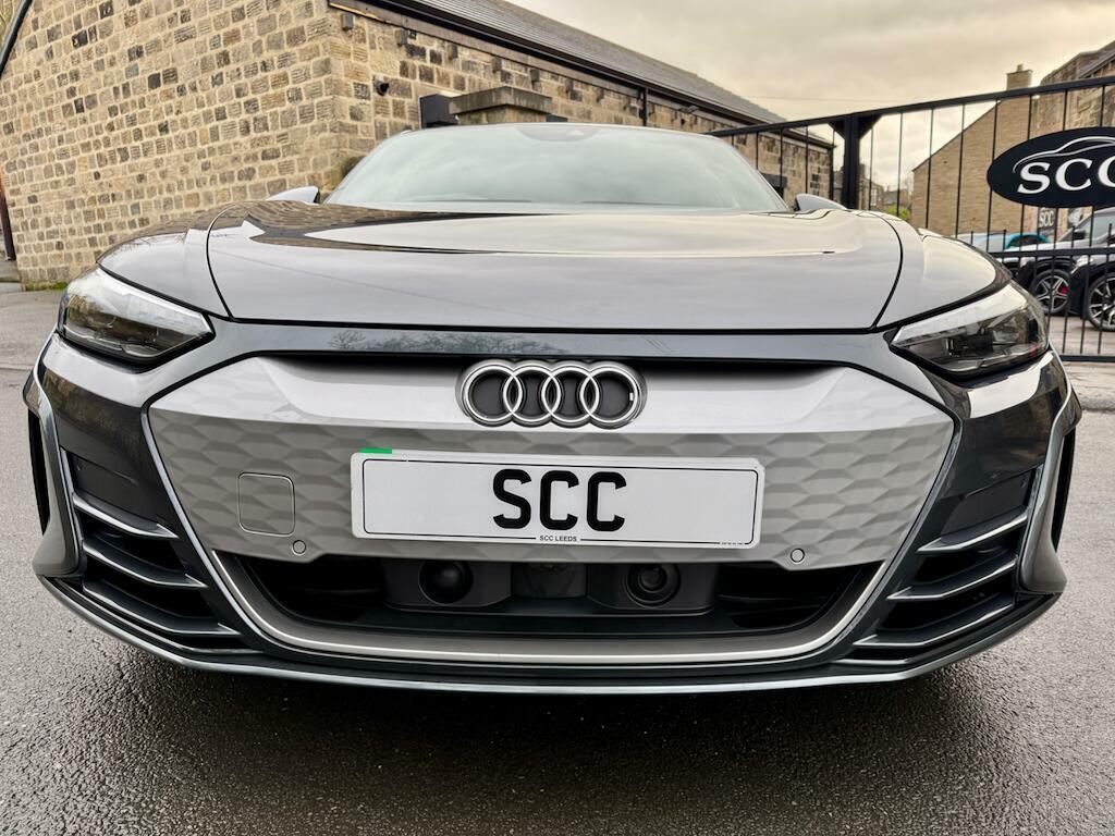 Audi E Tron GT 93.4Kwh Quattro WG72RKF Grey #2