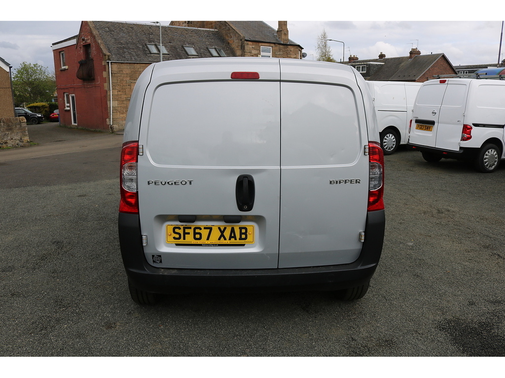 Peugeot Bipper Tepee Mpv White #7