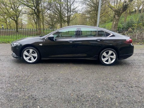 Vauxhall Insignia 2.0 Insignia Sri DY68RJO Black #2