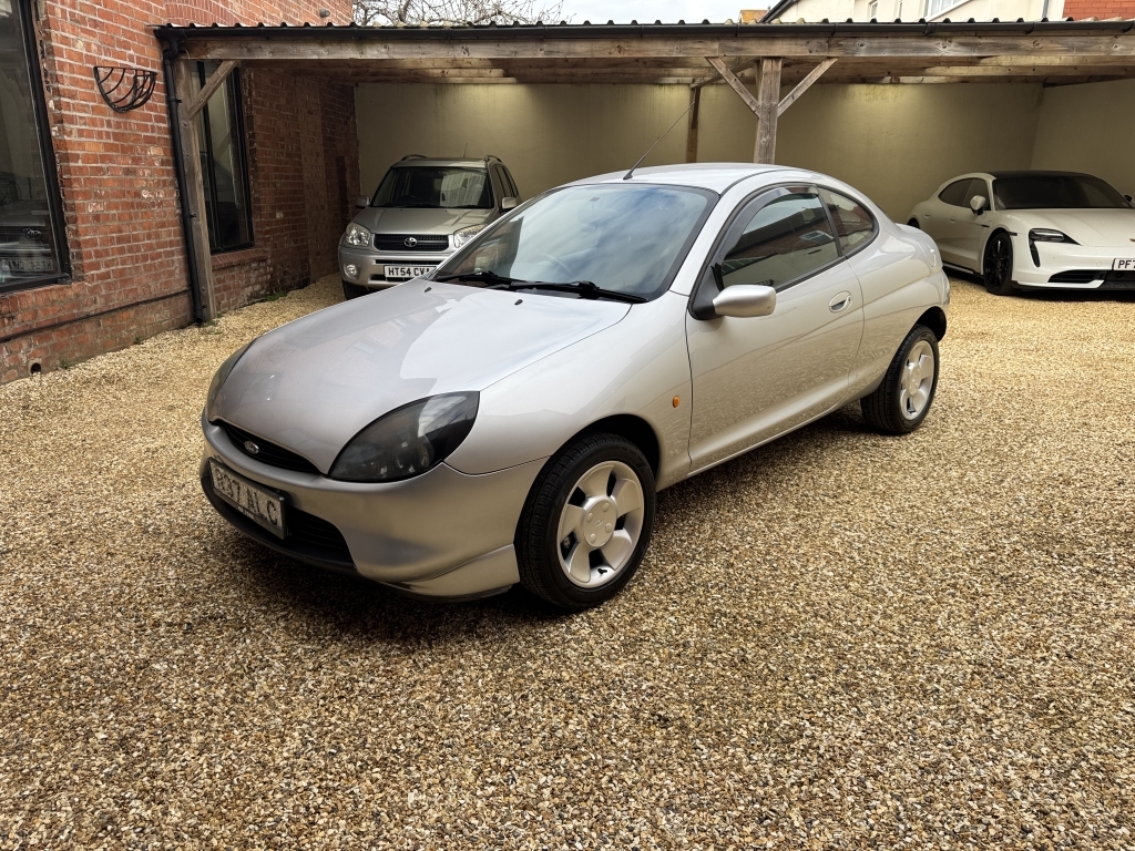 Ford Puma Coupe 1.7 16V Silver