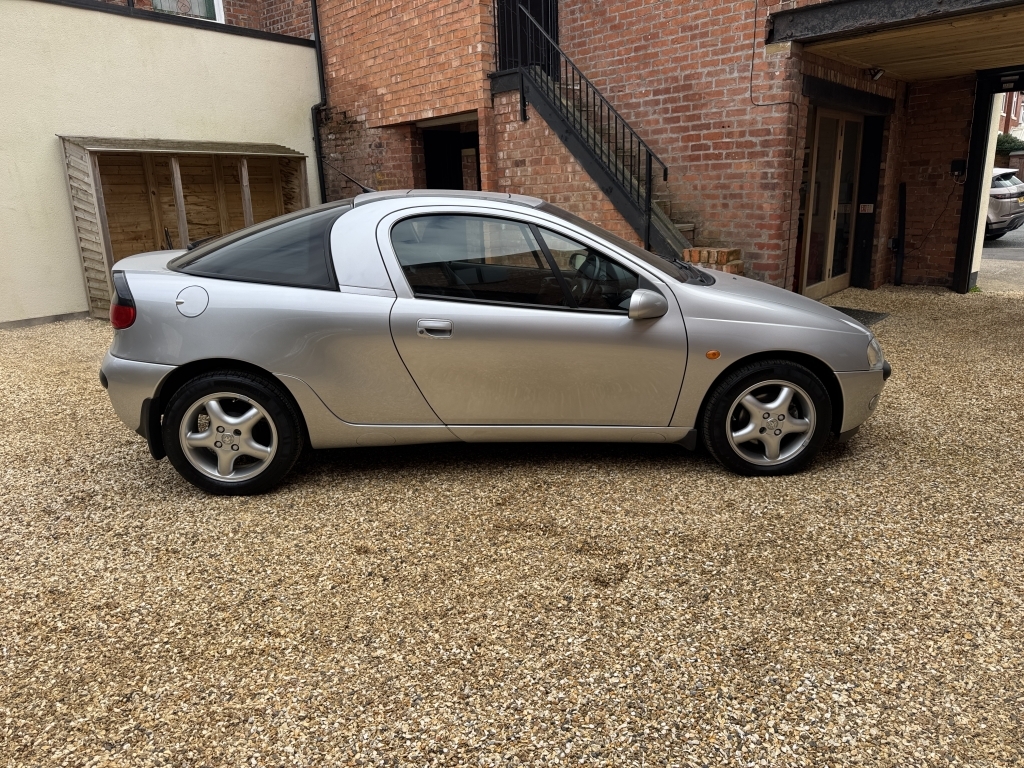 Vauxhall Tigra Chequers 16V Silver #15