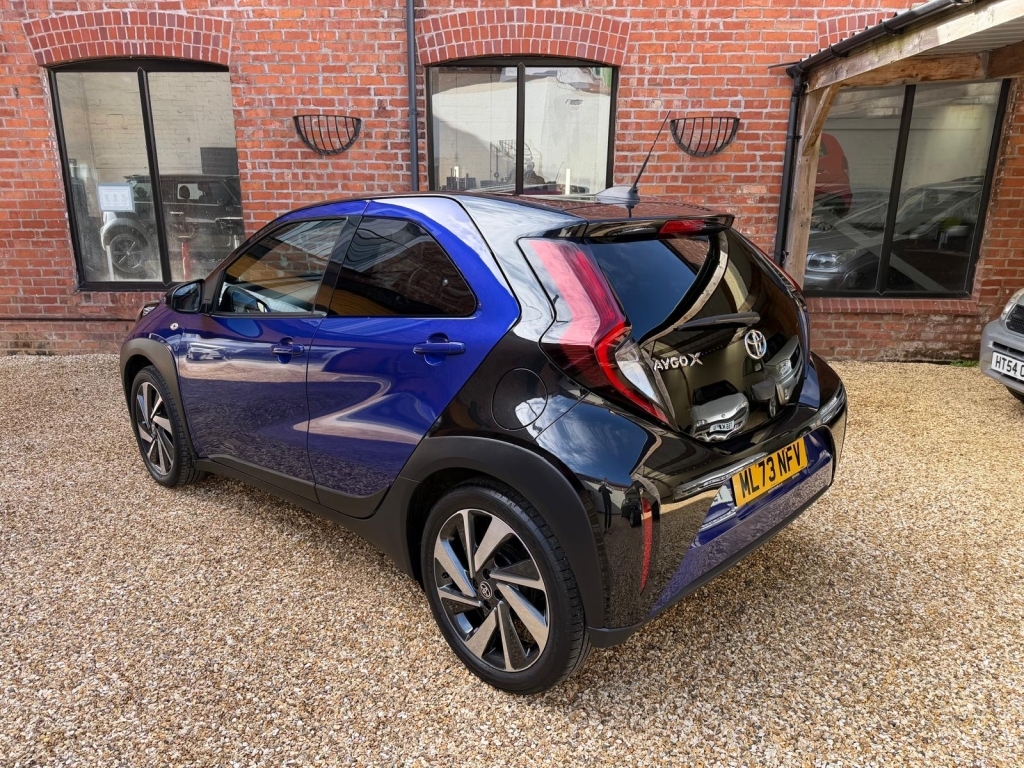 Toyota Aygo X 1.0 Vvt-i Edge ML73NFV Blue #4
