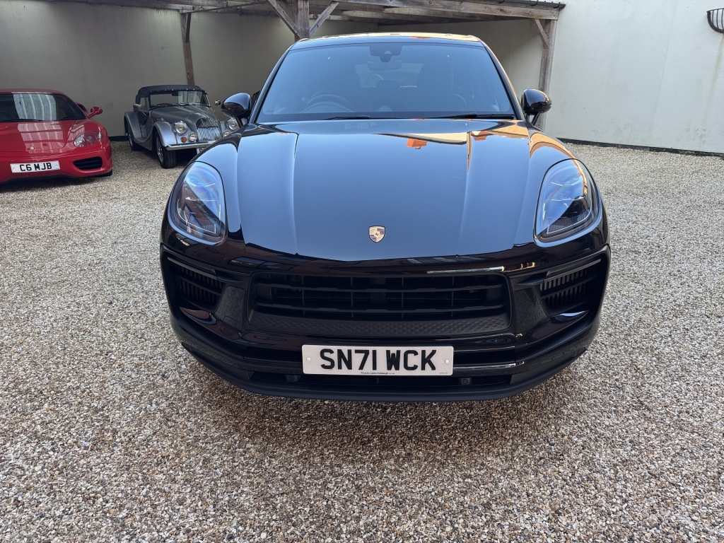 Porsche Macan S Estate 2.9 S Pdk SN71WCK Black #3
