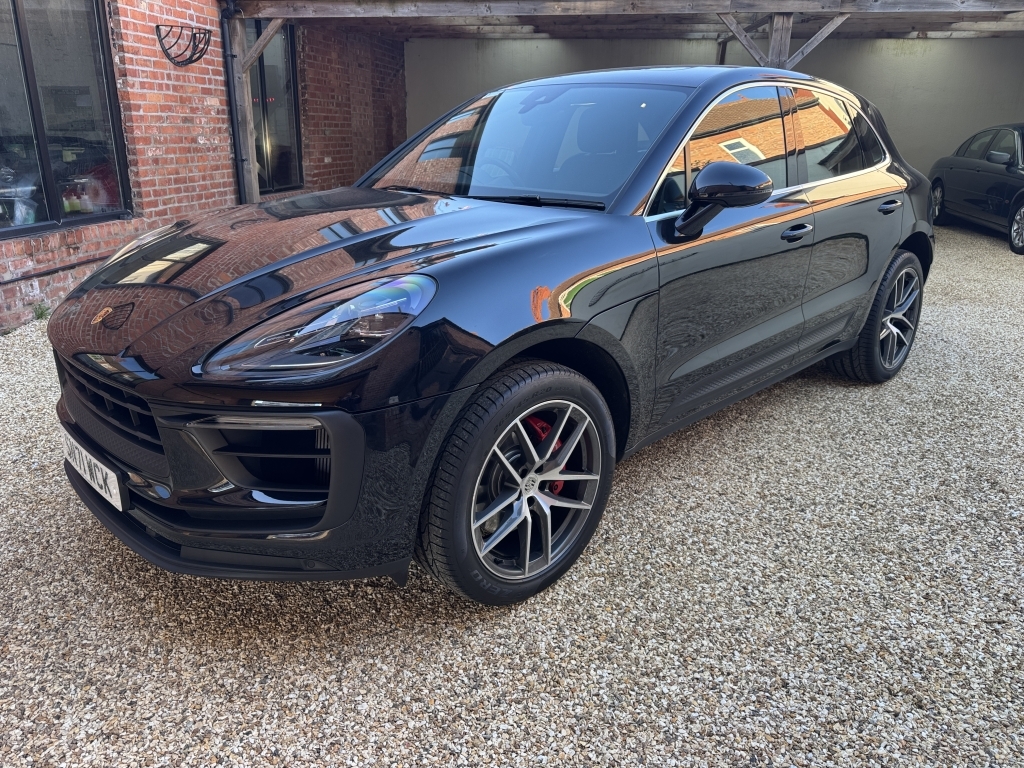 Porsche Macan S Estate 2.9 S Pdk SN71WCK Black