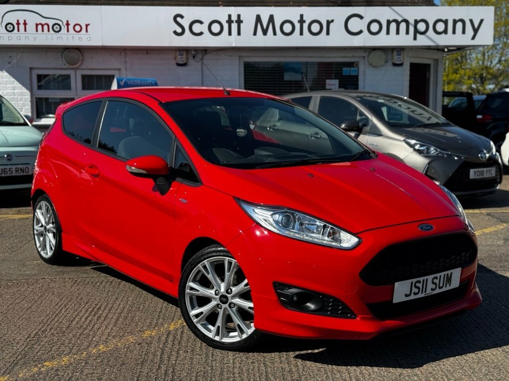 Ford Fiesta 1L St-line Red