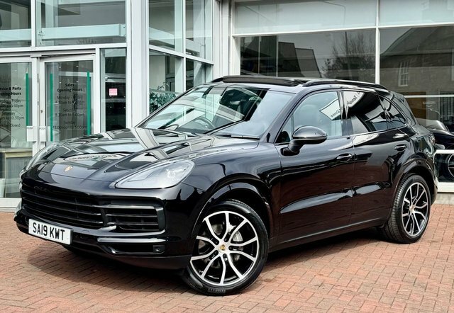 Porsche Cayenne 3.0T V6 Suv SA19KWT Black #4