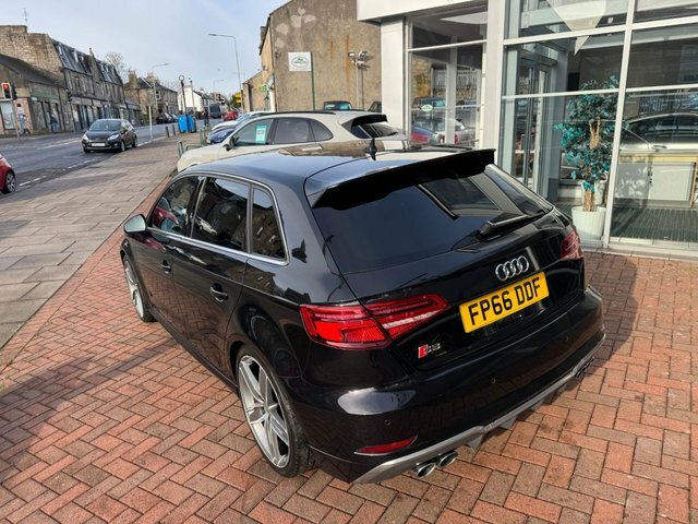 Audi S3 2.0 Tfsi Sportback FP66DDF Black #2