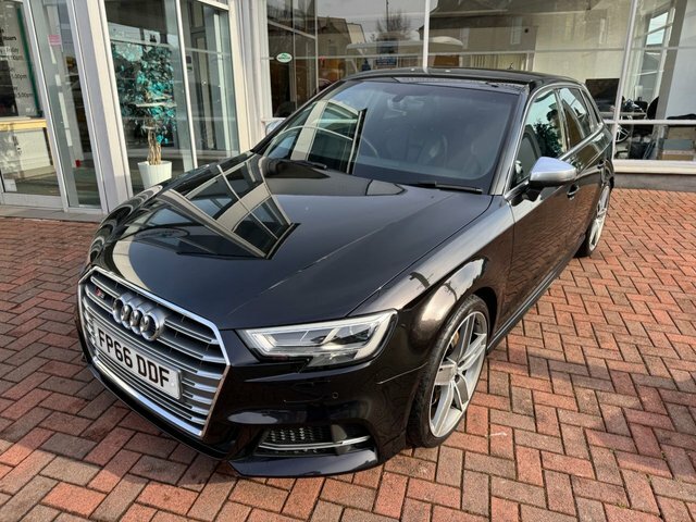Audi S3 2.0 Tfsi Sportback FP66DDF Black #3