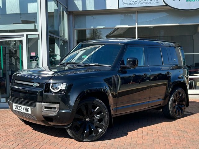 Land Rover Defender 3.0 D300 Mhev X-dynamic SN22VMK Black #4